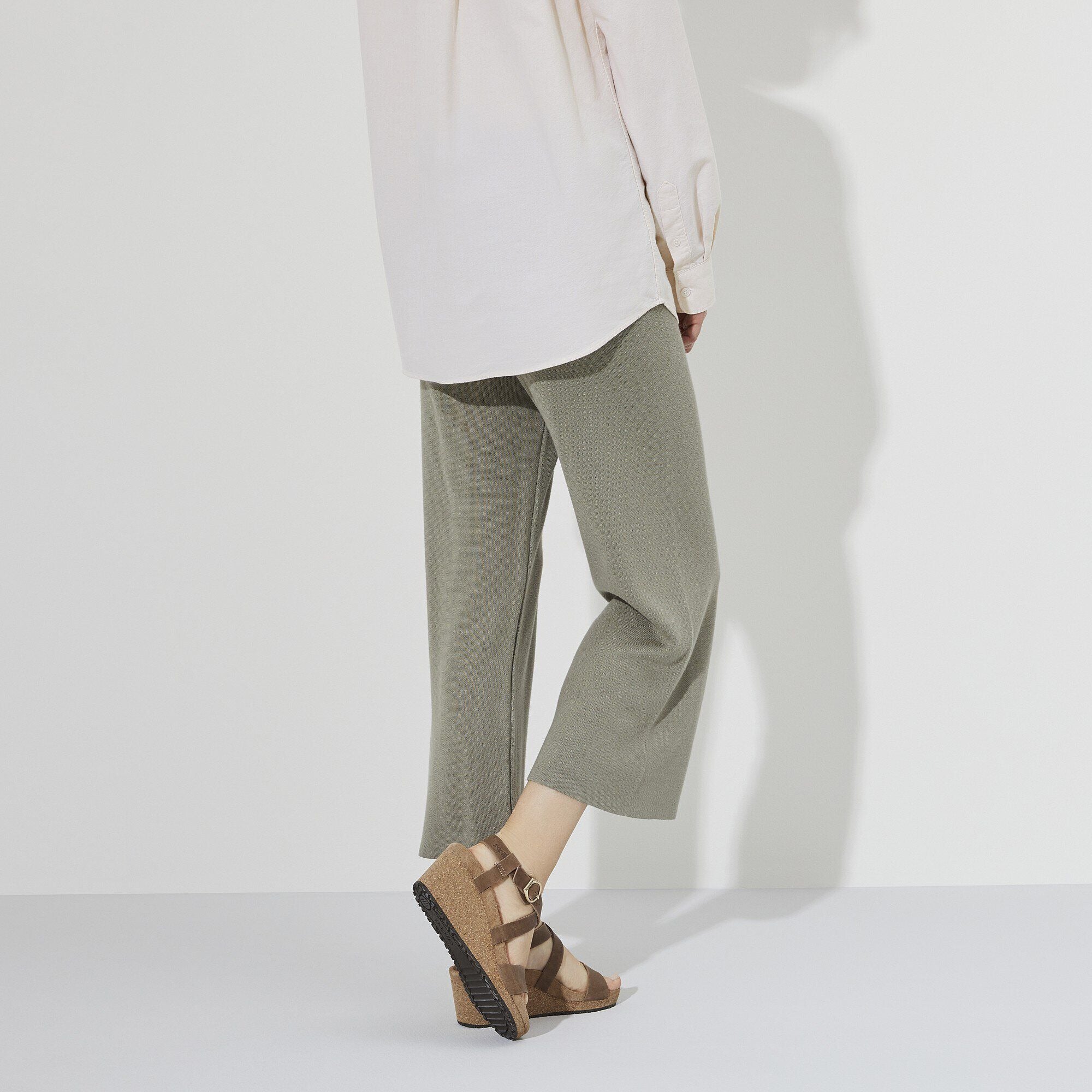 Sibyl Ring-Buckle | Oiled Leather | Cognac - Image 3