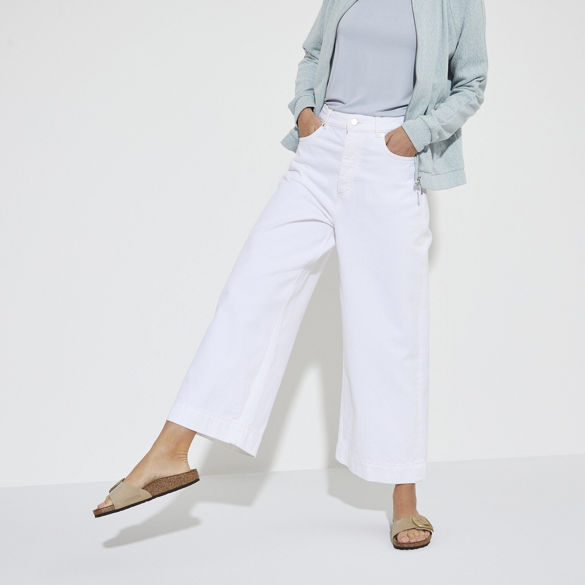 Madrid Big Buckle | Nubuck | Sandcastle - Image 3