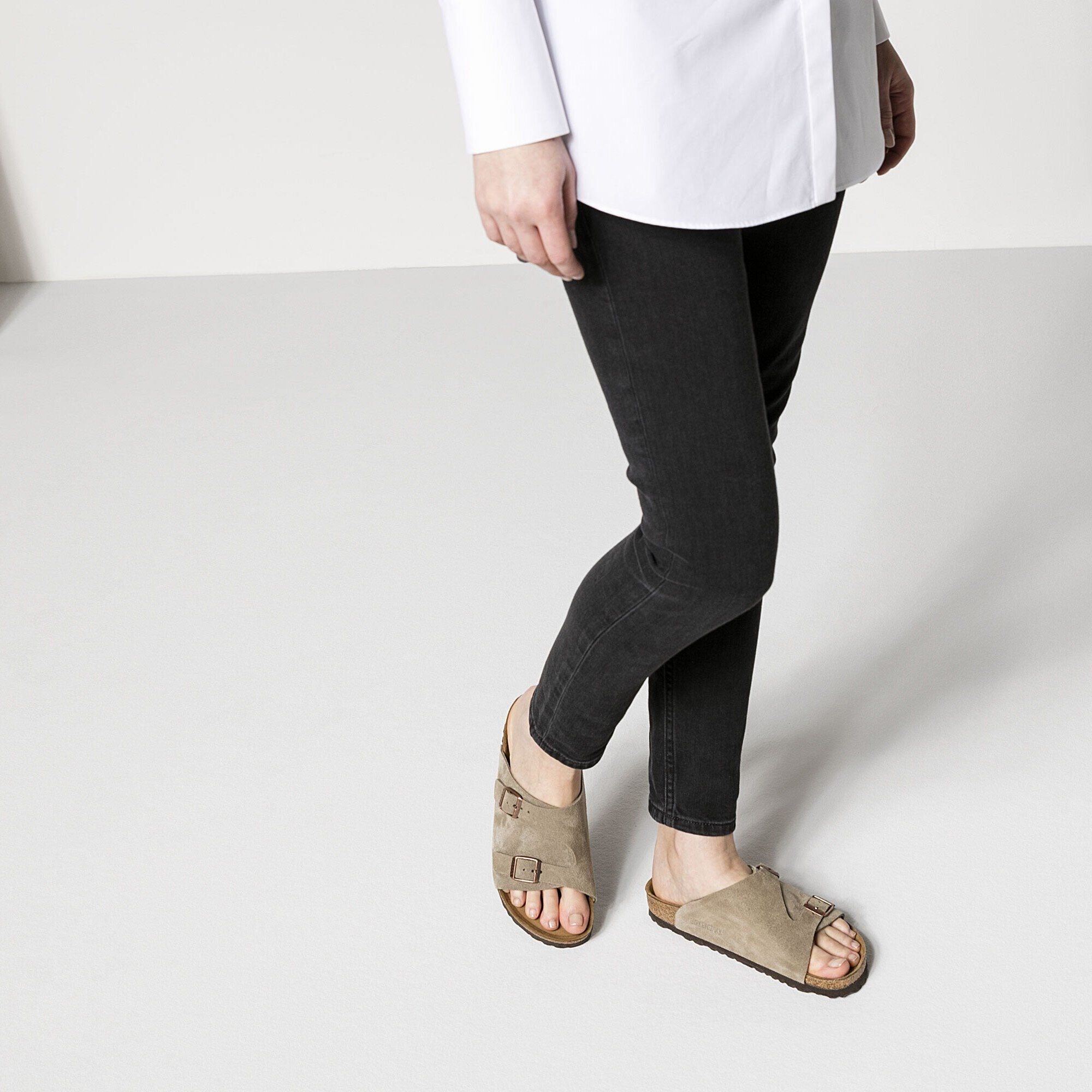 Zurich | Suede | Taupe - Image 3